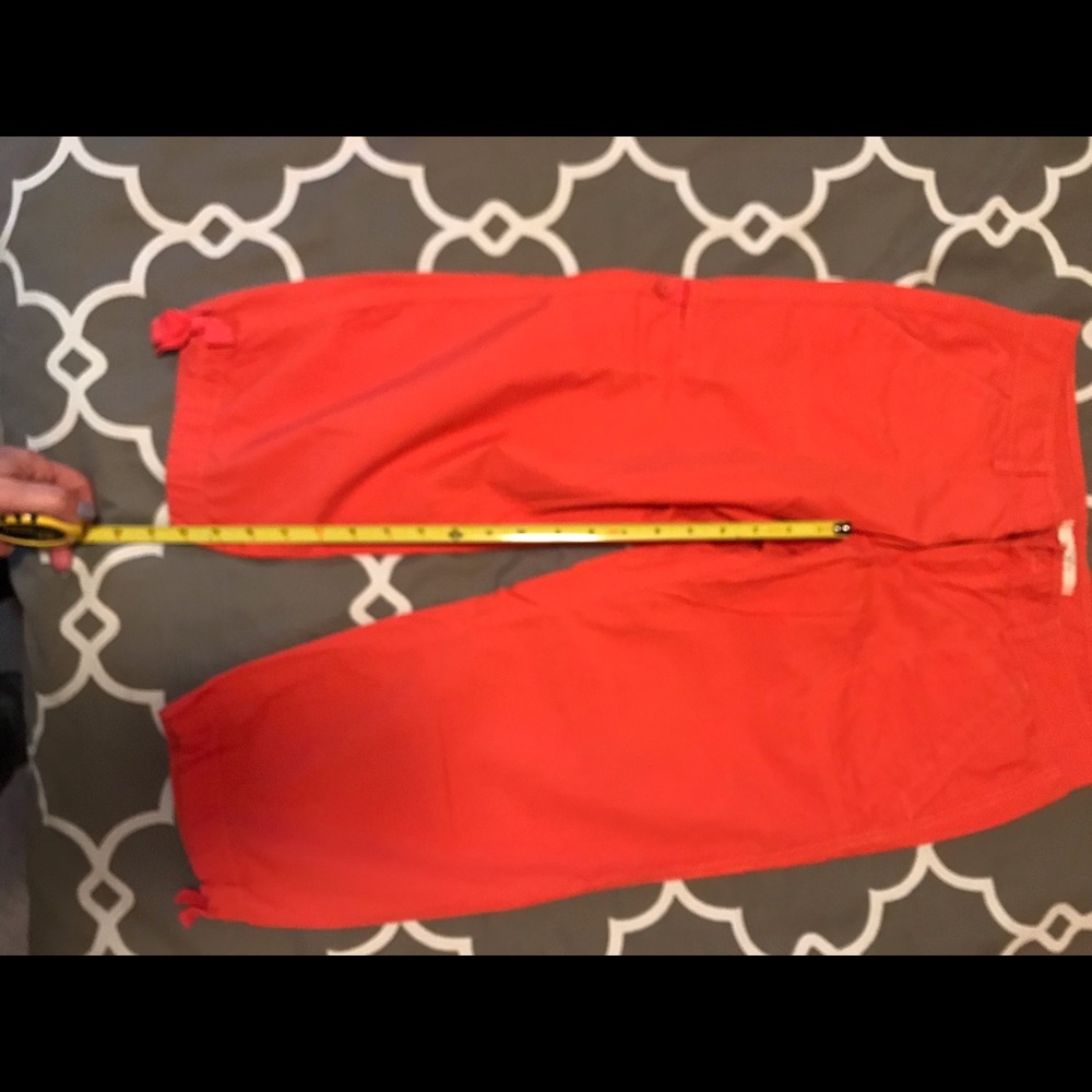 Ann Taylor Loft size 2 Capri - Picture 9 of 13